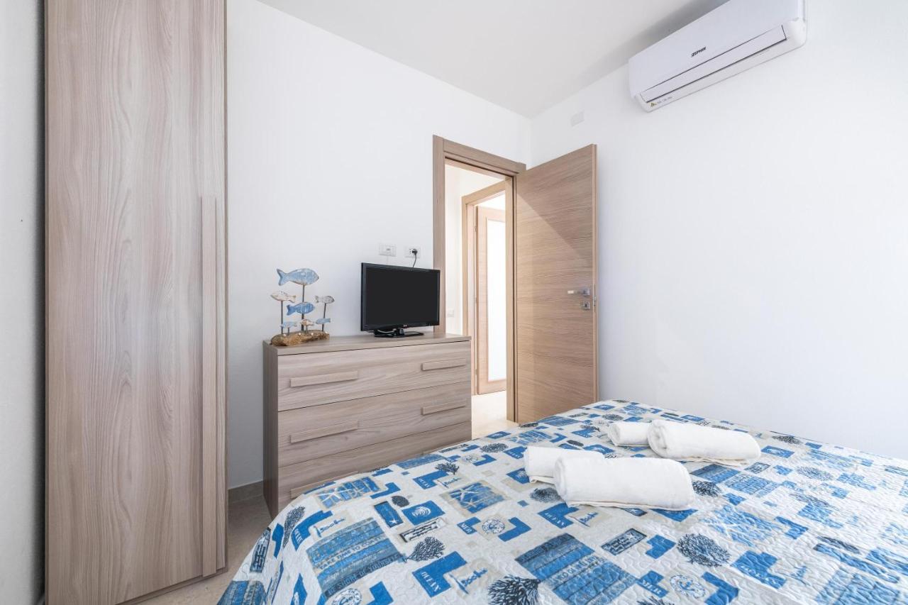 Casa Vacanza Porto Luna וילסימיוס מראה חיצוני תמונה