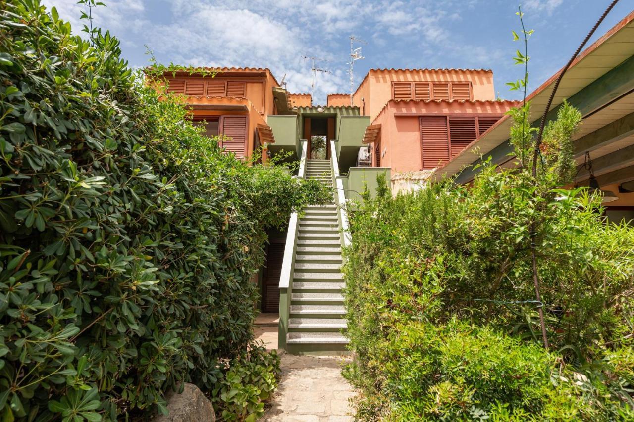 Casa Vacanza Porto Luna וילסימיוס מראה חיצוני תמונה