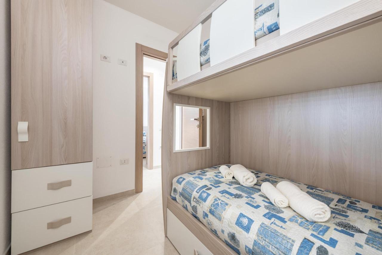 Casa Vacanza Porto Luna וילסימיוס מראה חיצוני תמונה
