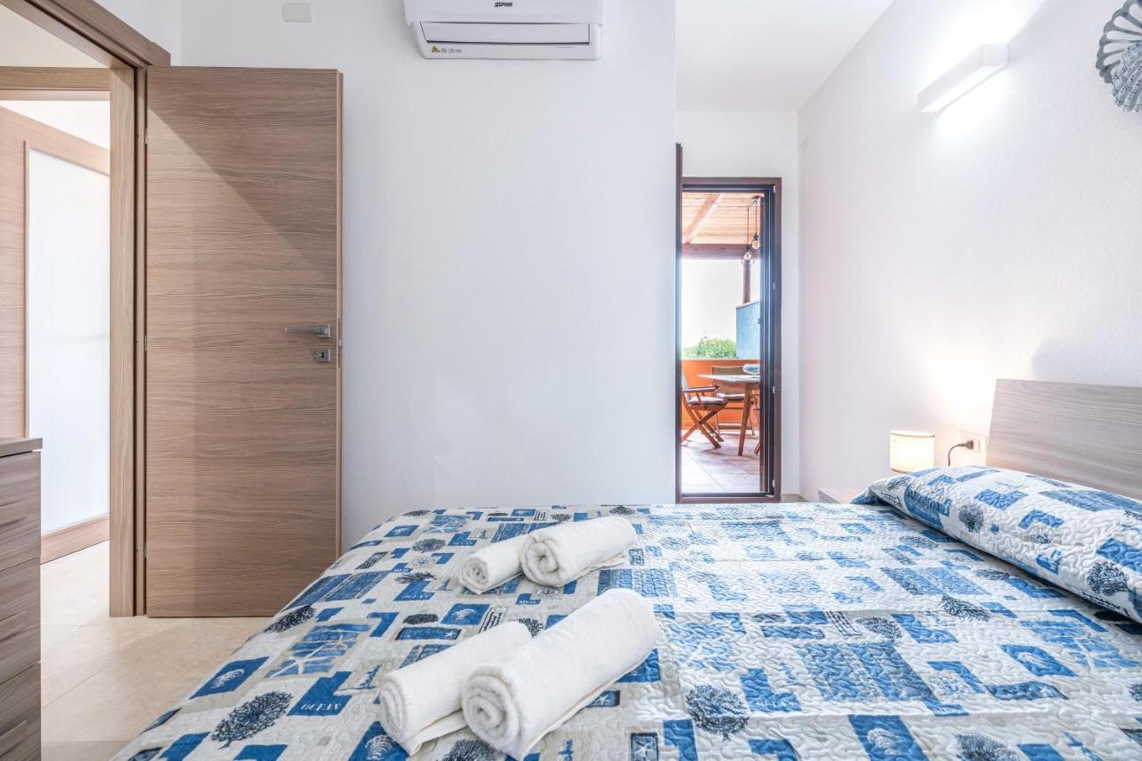 Casa Vacanza Porto Luna וילסימיוס מראה חיצוני תמונה