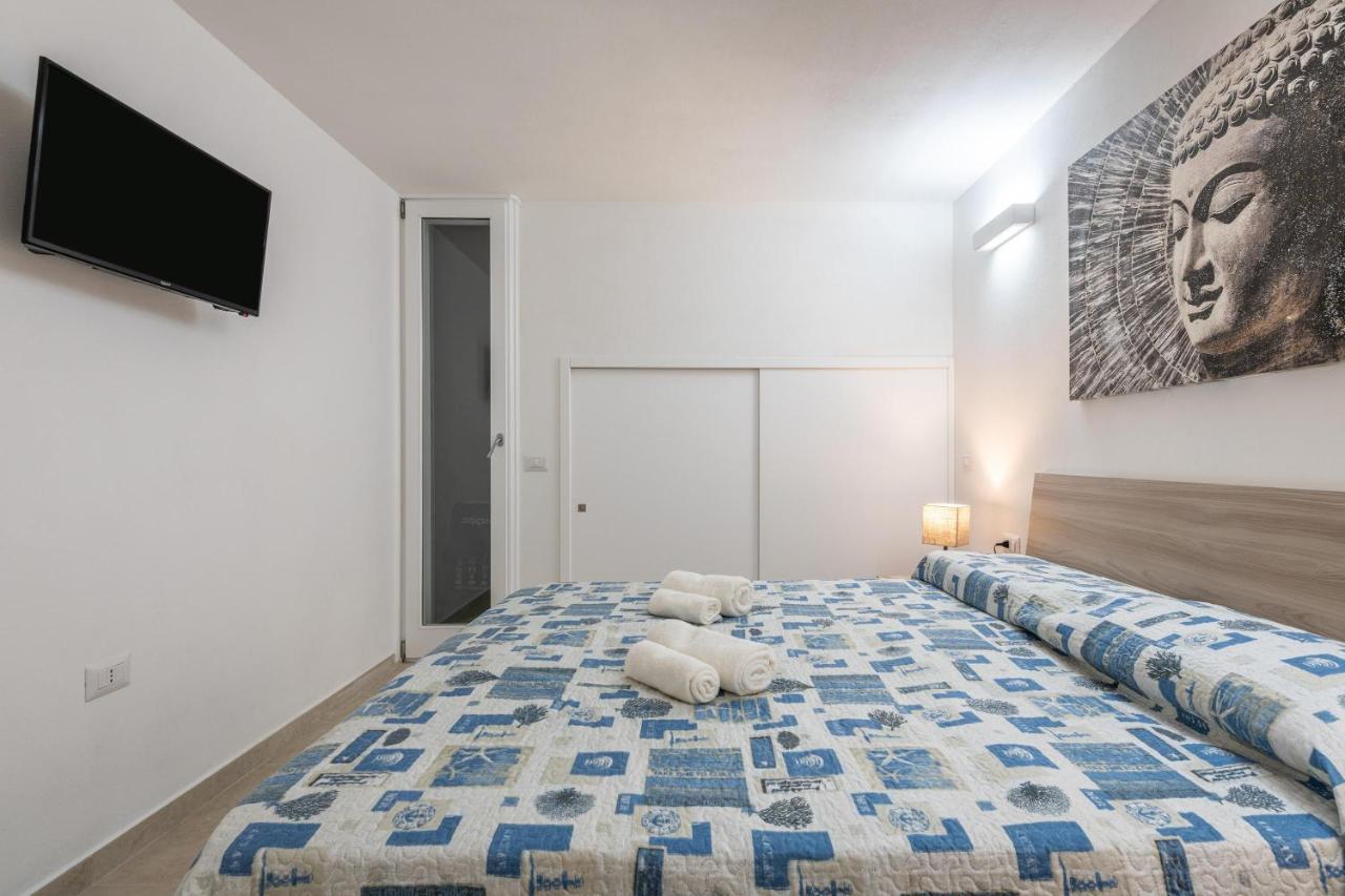 Casa Vacanza Porto Luna וילסימיוס מראה חיצוני תמונה